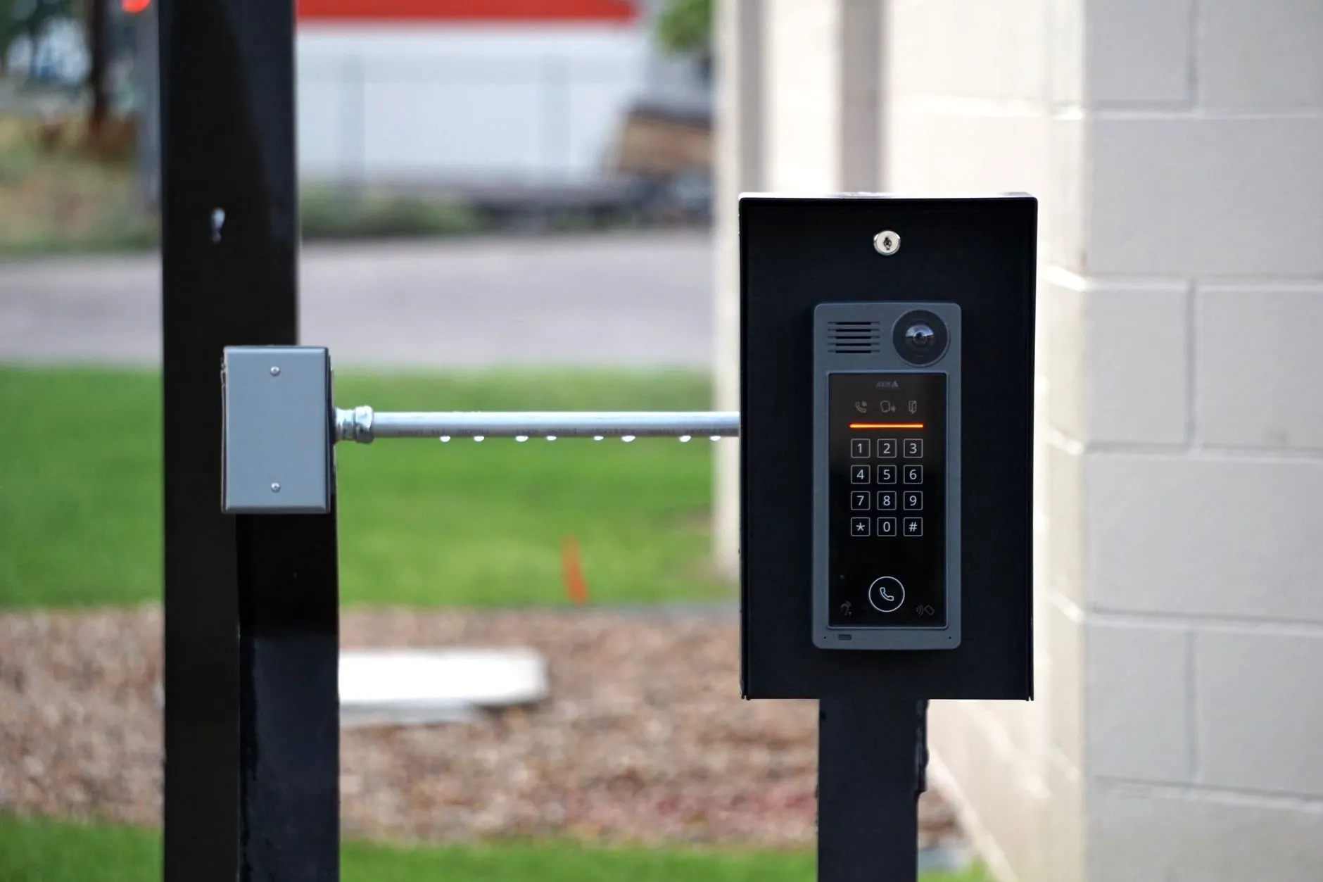 工业自动化设备机械设计中的精度控制与优化策略