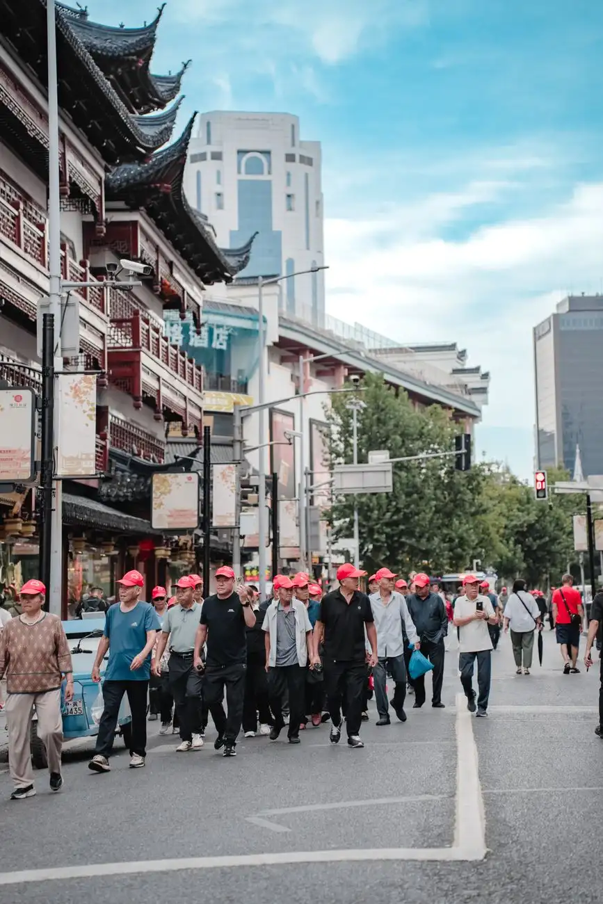 蓝工科技智能制造设备技术优势及行业应用解析